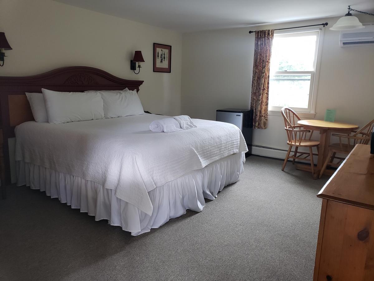 New London Fairway Motel מראה חיצוני תמונה