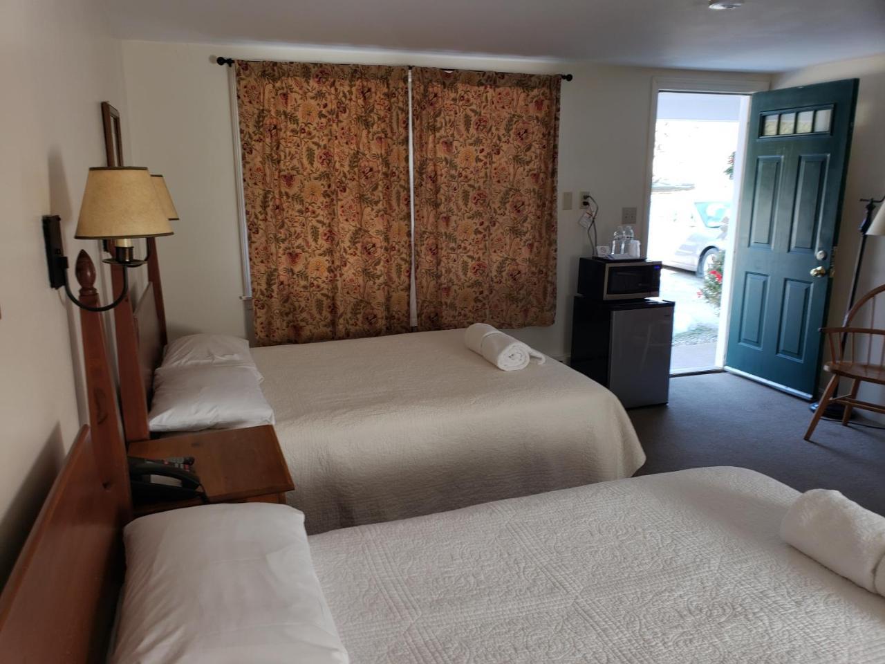 New London Fairway Motel מראה חיצוני תמונה
