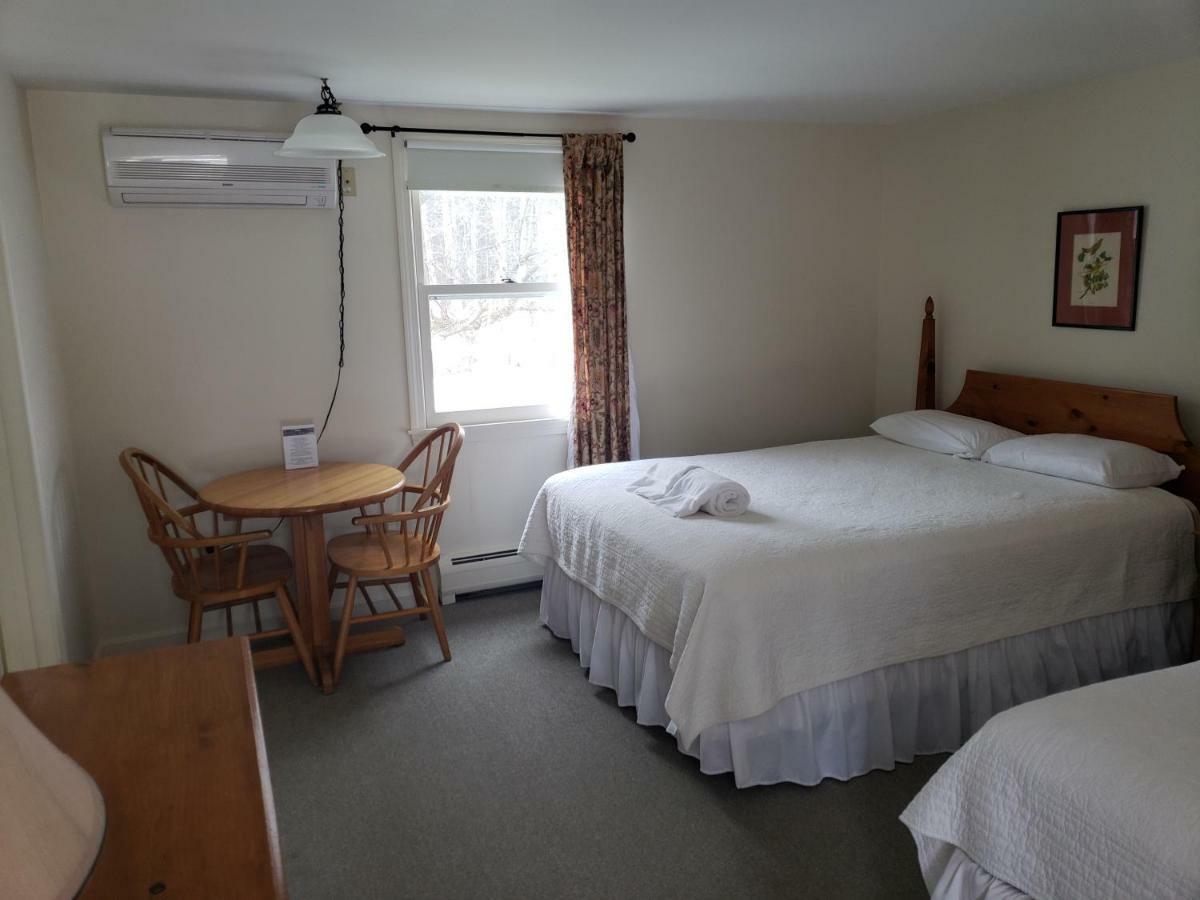 New London Fairway Motel מראה חיצוני תמונה